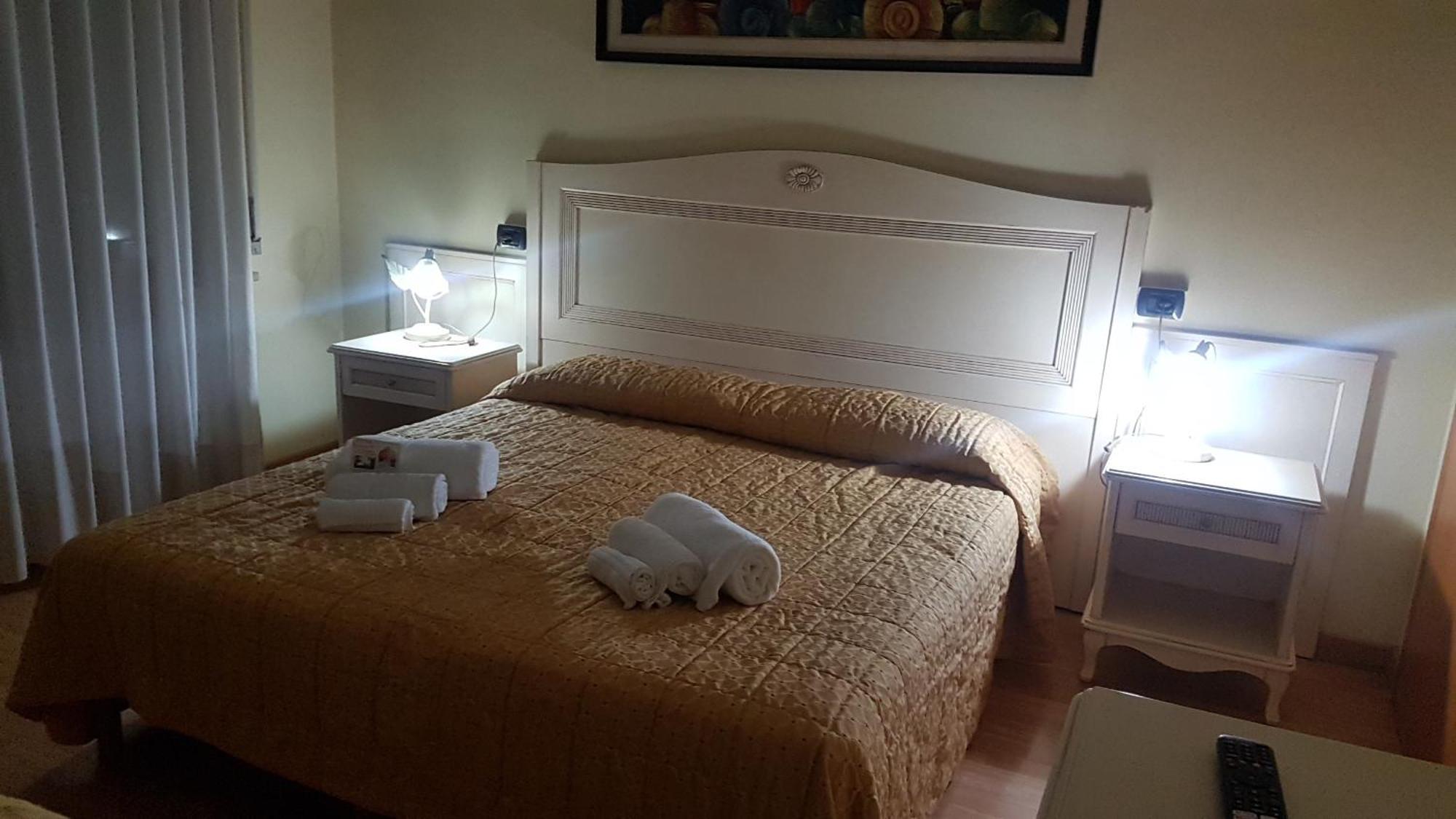 Hotel Siros Verona Eksteriør billede